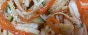 Салат "Каприз" с пекинкой, огурцом, сл. перцем и морковкой по-корейски