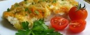 Филе пангасиуса под сырной шубкой с овощами