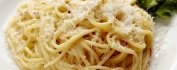 Спагетти с сыром или сырным соусом