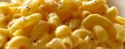 Макароны с сырным соусом или сыром