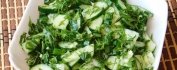 Фитнес салат из огурцов и зелени